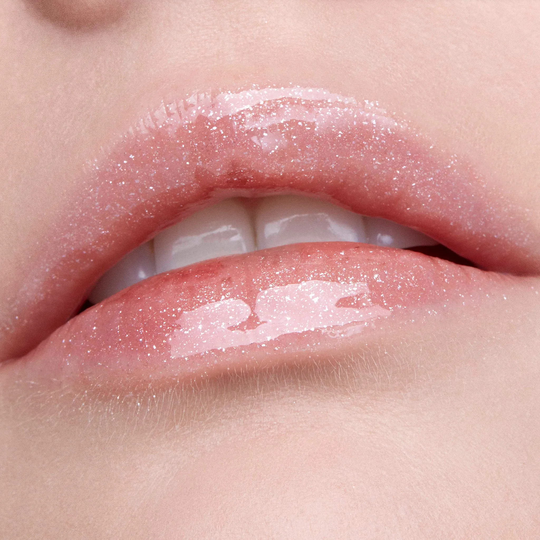 Plumping Lip Glaze