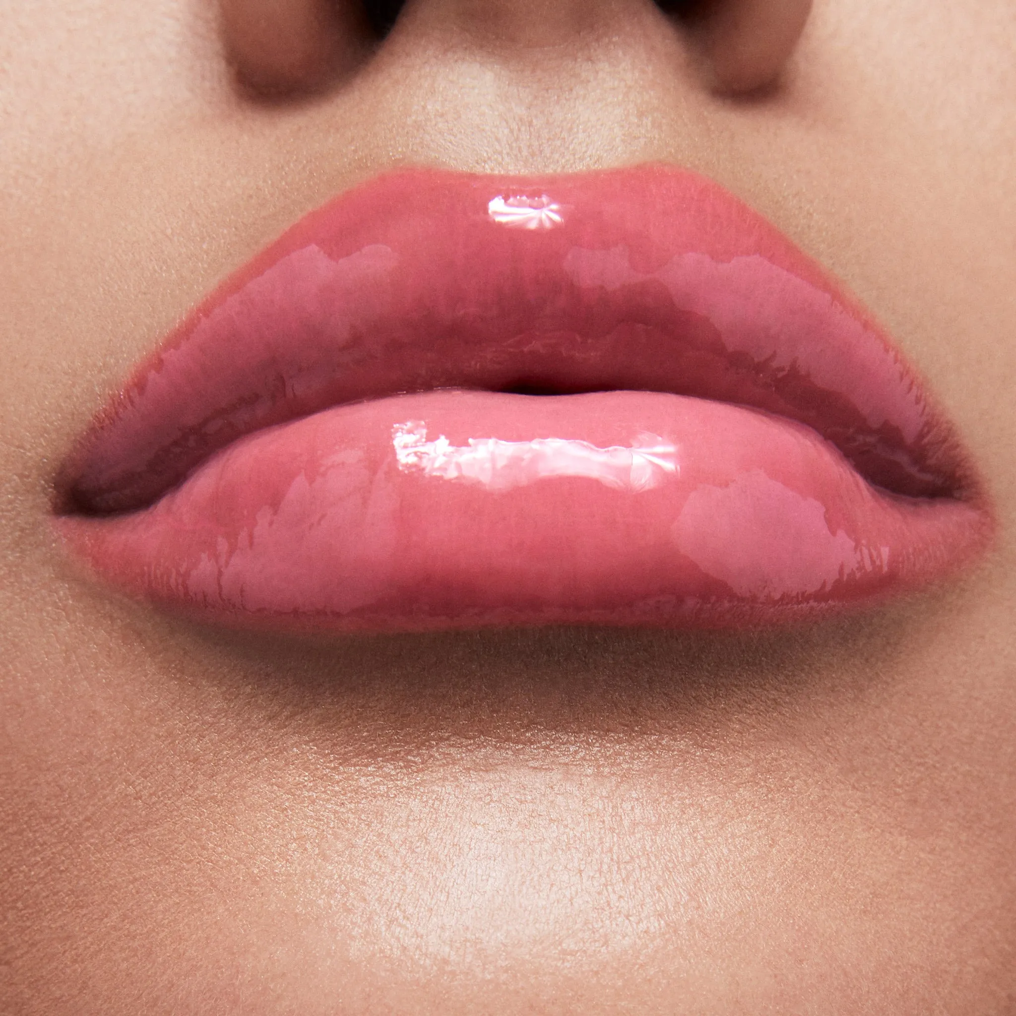 Plumping Lip Glaze