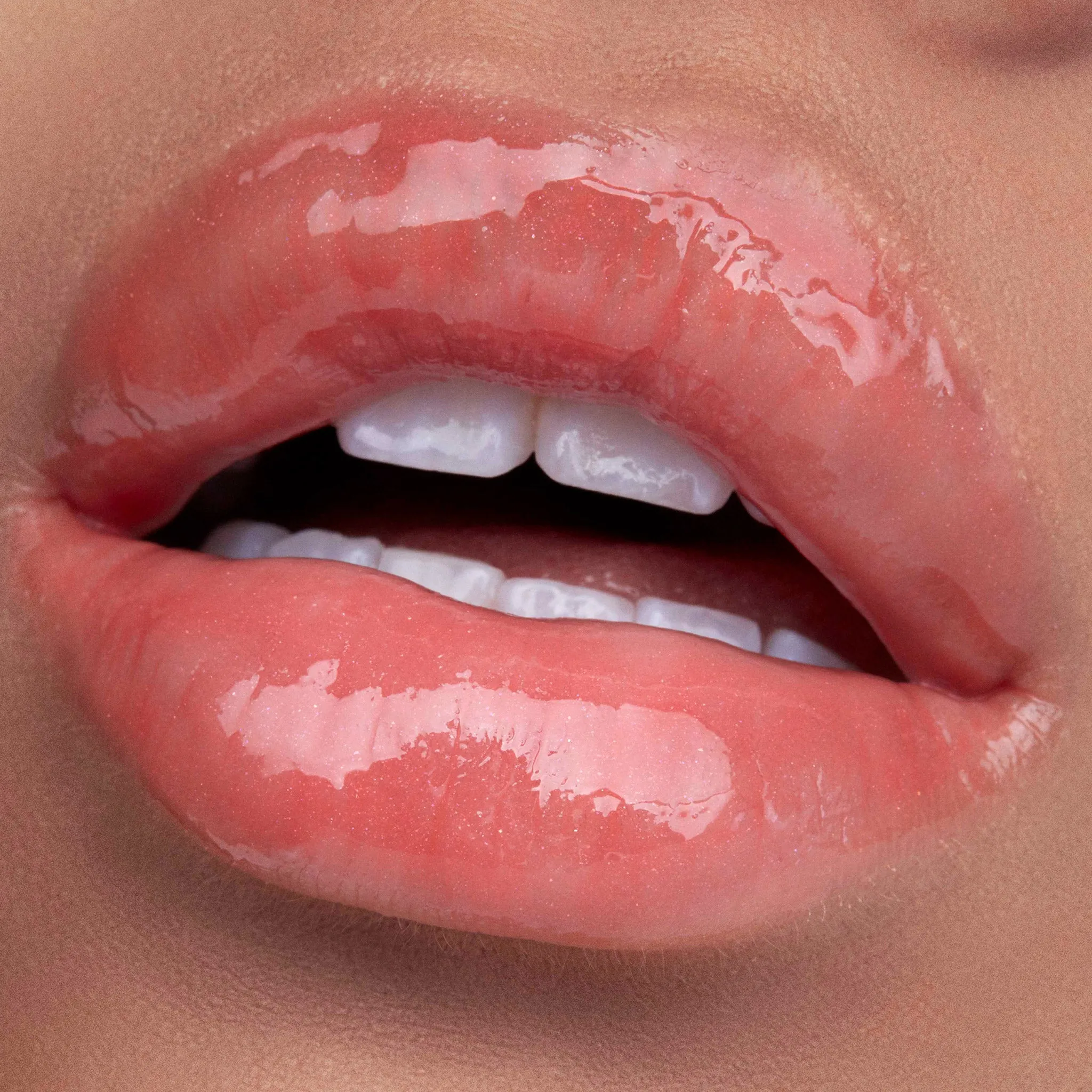 Plumping Lip Glaze