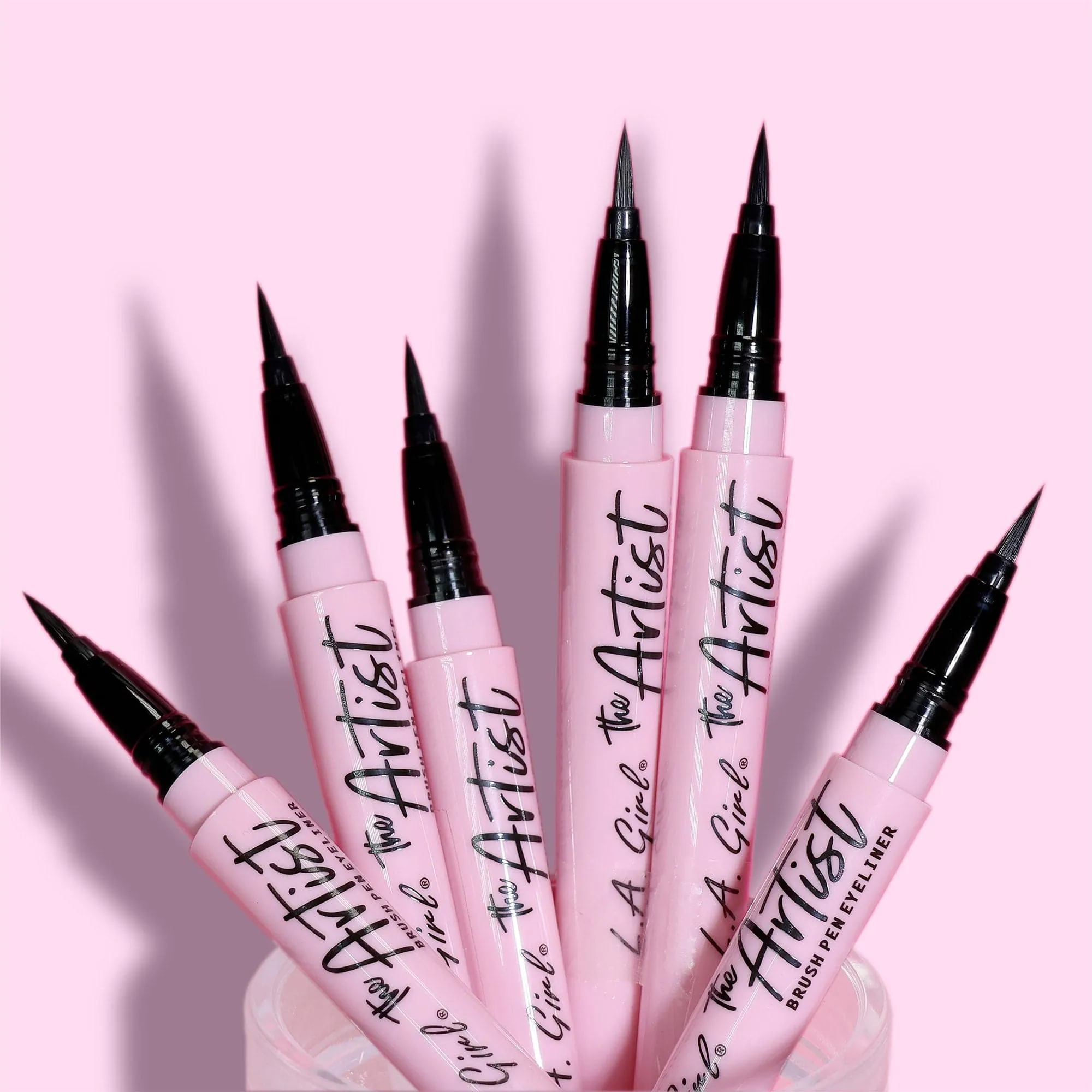 The Artist Brush Pen Eyeliner