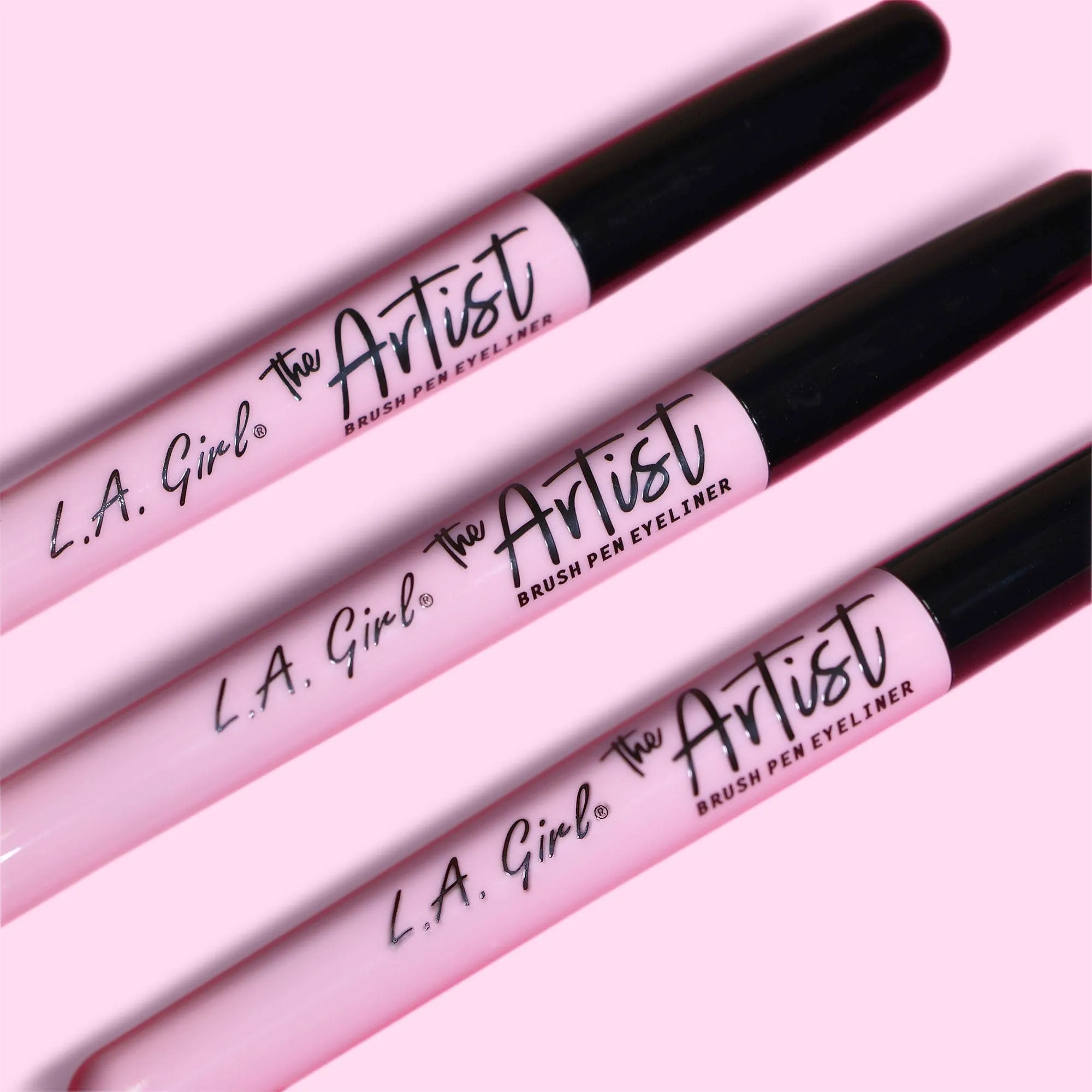 The Artist Brush Pen Eyeliner